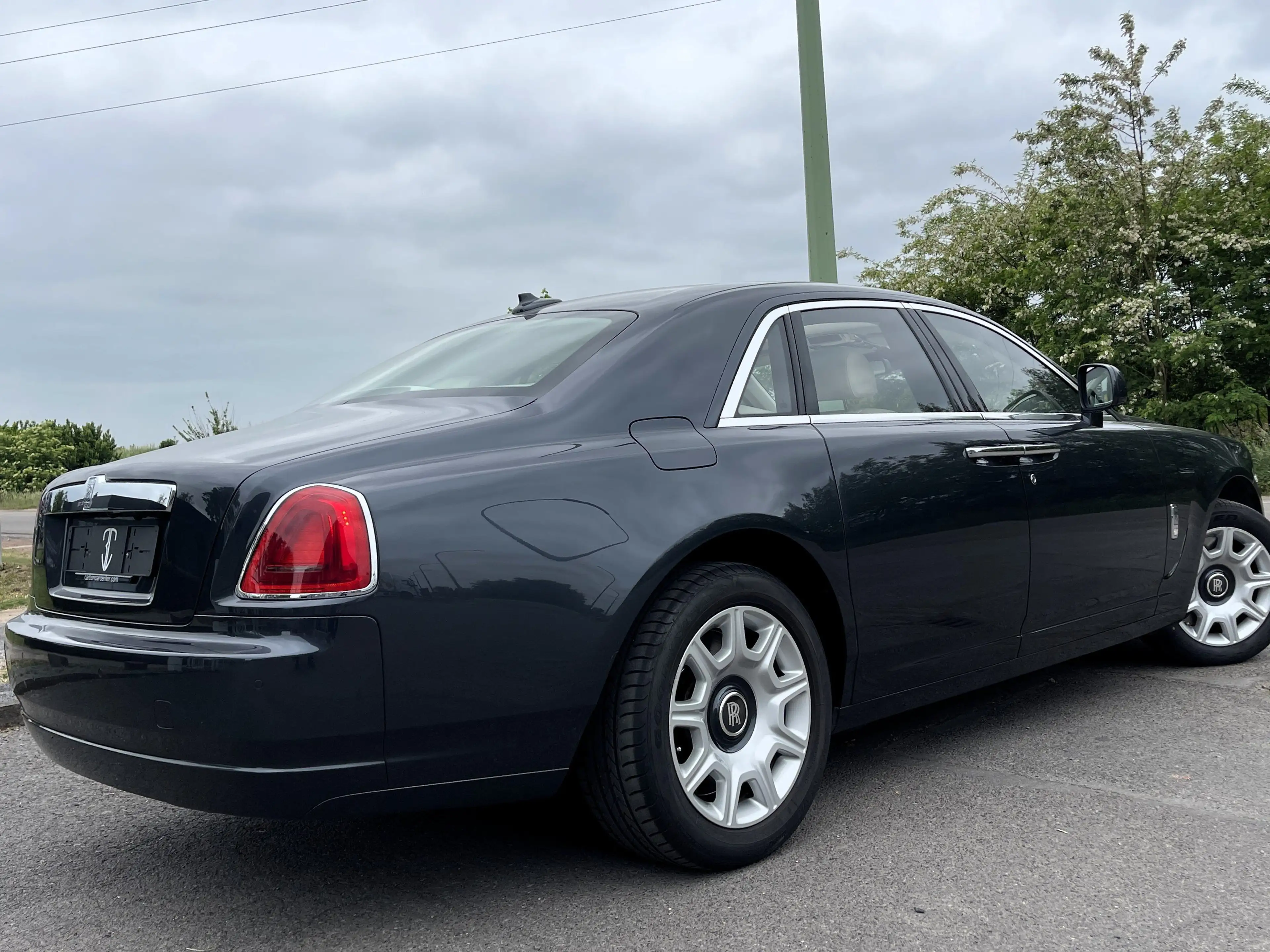 Rolls-Royce Ghost V12 FIRST OWNER/FULL HISTORY/SOFTCLOSE/CAMERA/PANO — photo 9