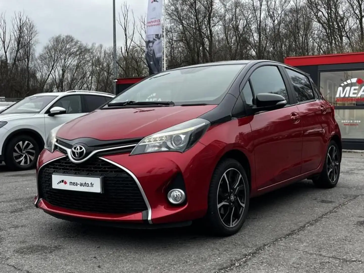 Toyota Yaris 100 VVT-i Style 5p Rouge - 2