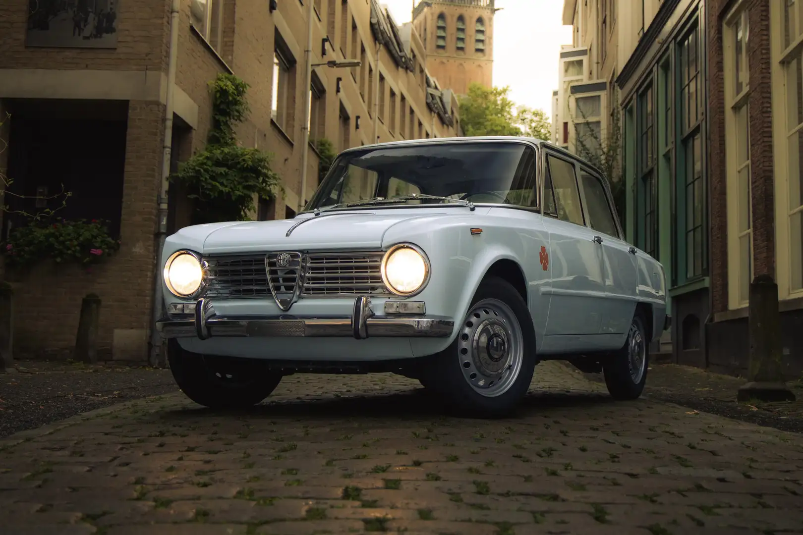 Alfa Romeo Giulia 1300 serie 1 Azzuro Spazio Синий - 2