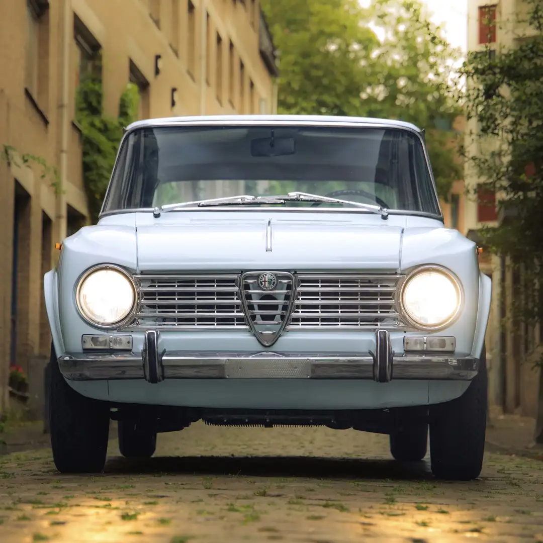 Alfa Romeo Giulia 1300 serie 1 Azzuro Spazio Синий - 1