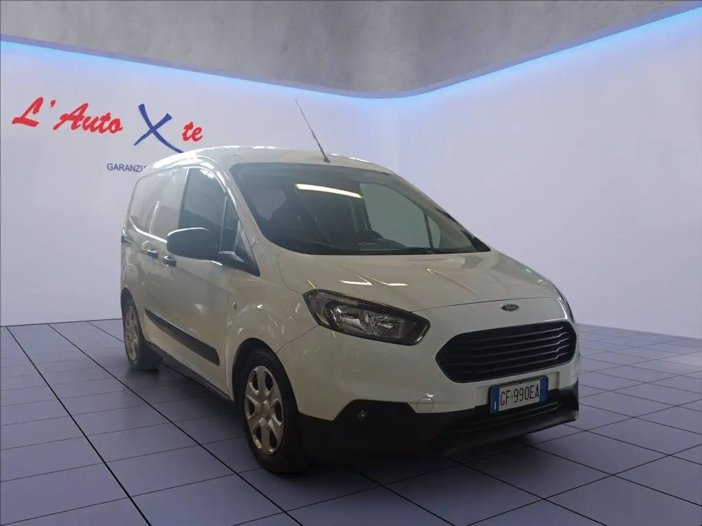 Ford Transit Courier 1.5 tdci 75cv S&S Trend my20 Bianco - 1