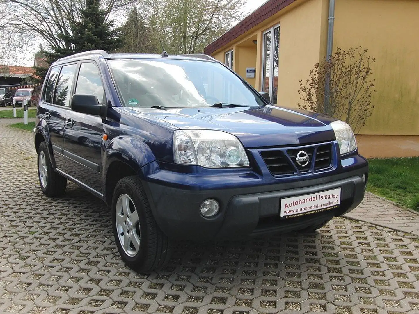 Nissan X-Trail 2.0 4x4 Klimaautomatk Azul - 2