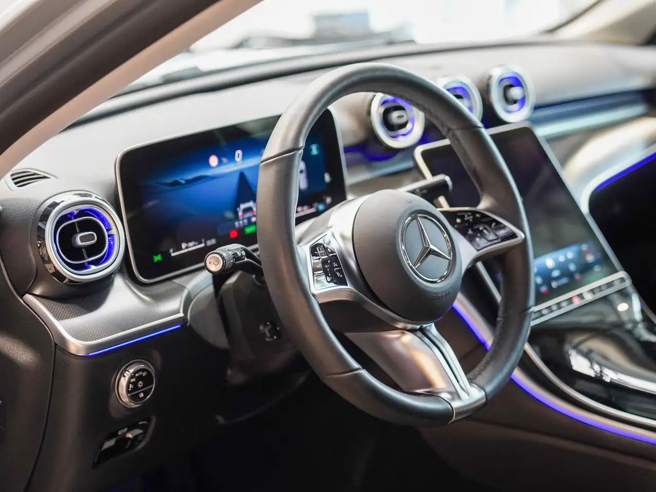 Mercedes-Benz C-Class C 300 T de AVANTGARDE Panorama Kamera Memory LED, миниатюра 17