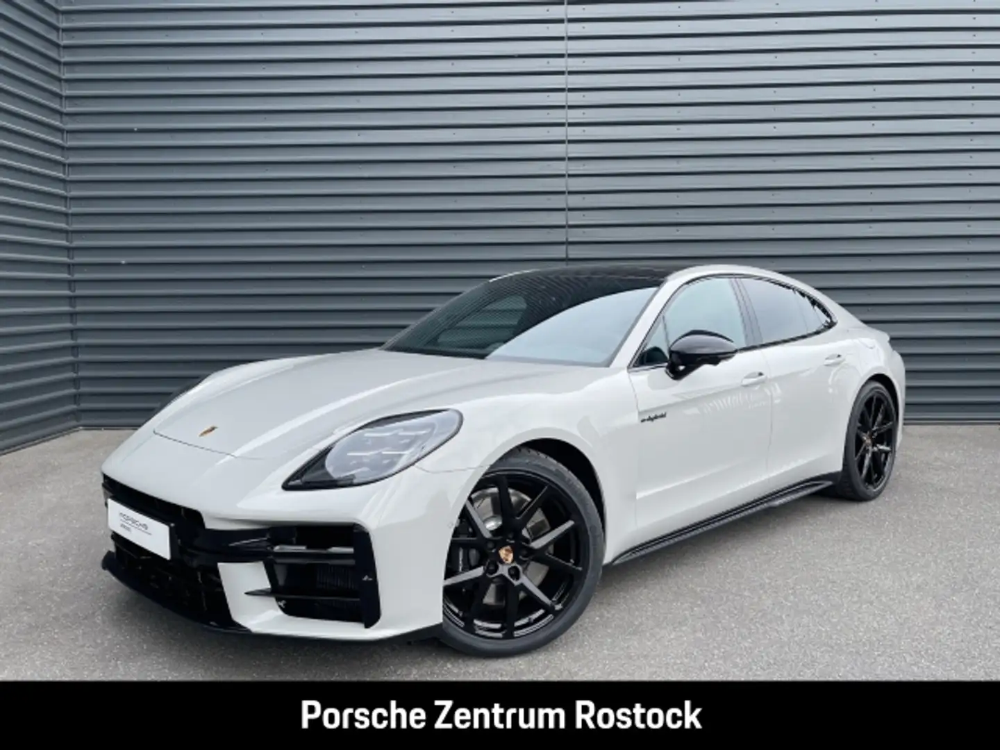 Porsche Panamera 4 E-Hybrid Weiß - 1