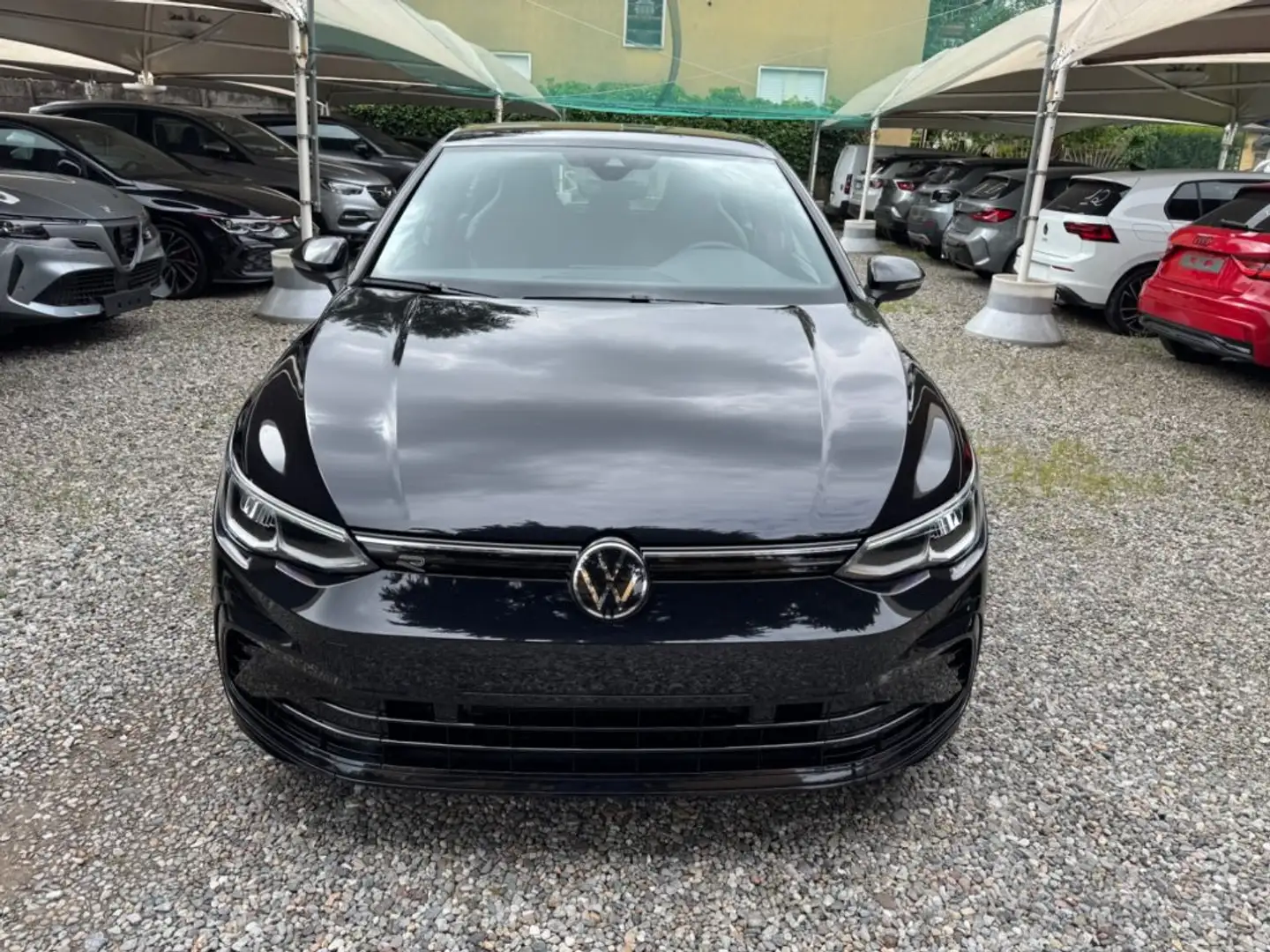 Volkswagen Golf 1.5 eTSI 130 CV EVO ACT DSG R-Line Nero - 2