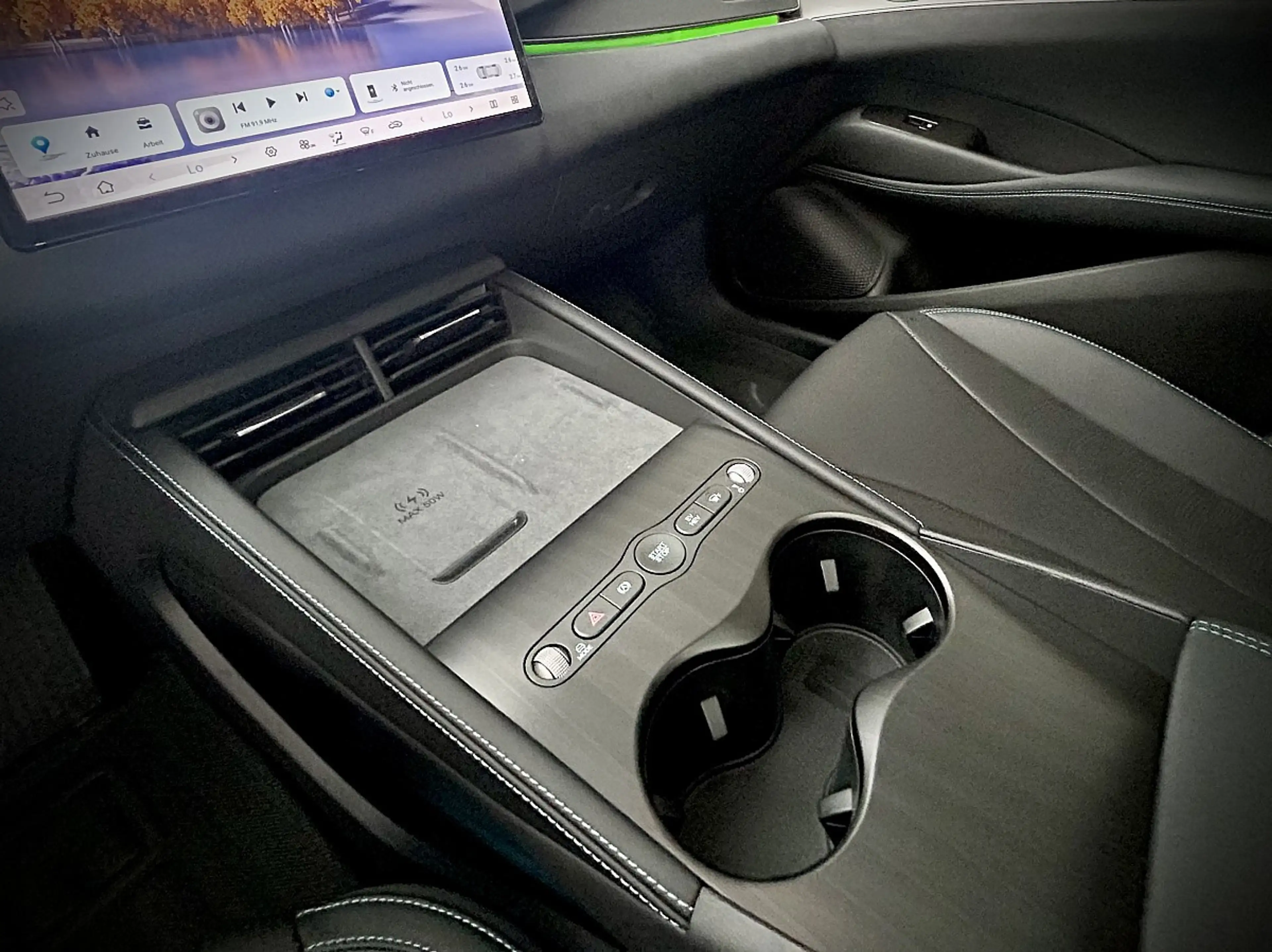 BYD Seal 6 DM-i Touring Comfort Lite PHEV 19kWh 212PS LEAS... — photo 13