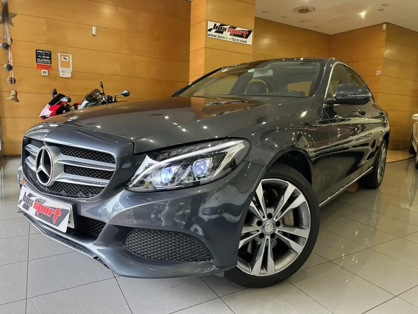 Mercedes-Benz C 400 4M 7G Plus Grau - 1