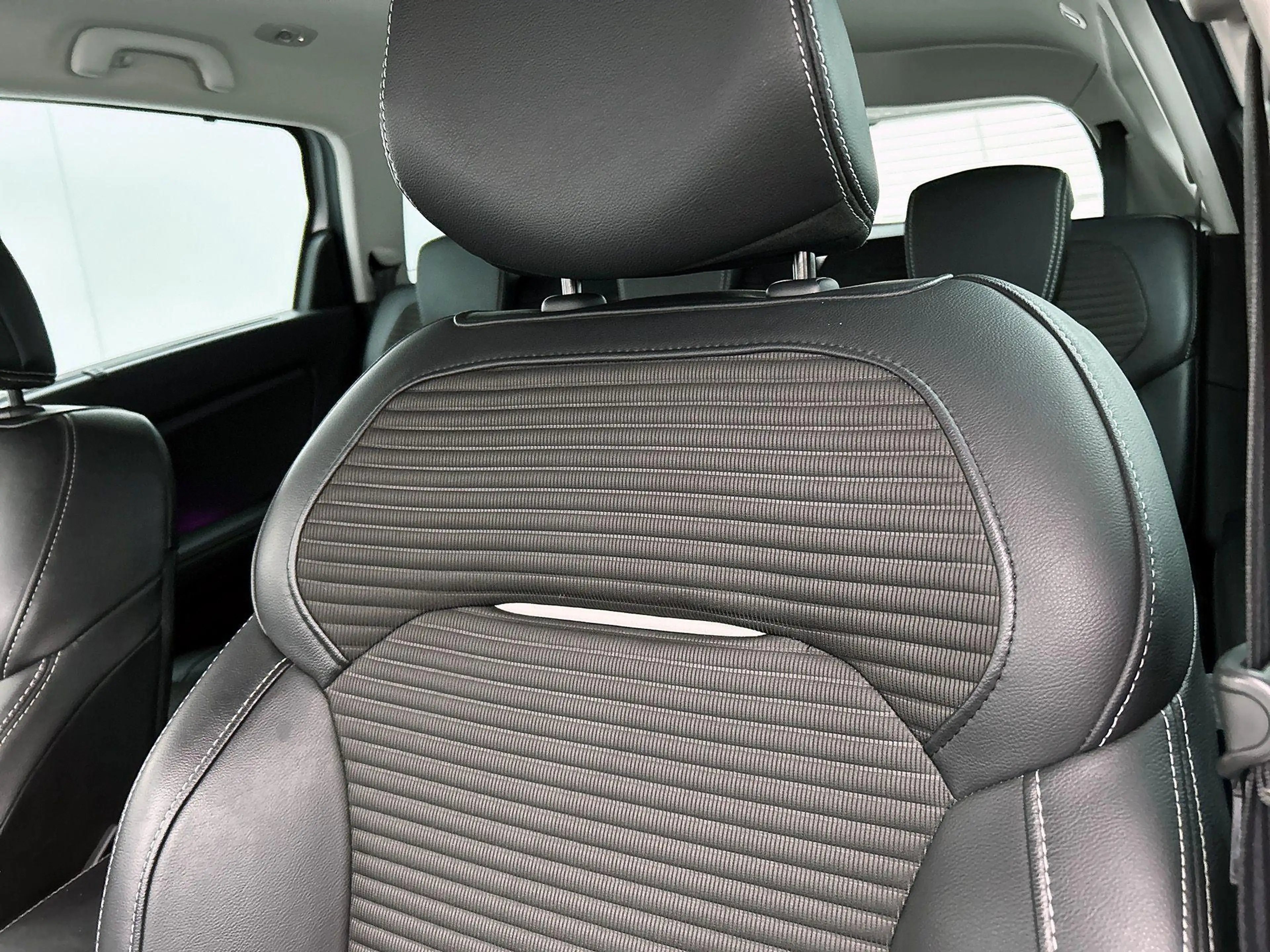 Renault Grand Scenic 1.3 TCe Intens 7p. — photo 11