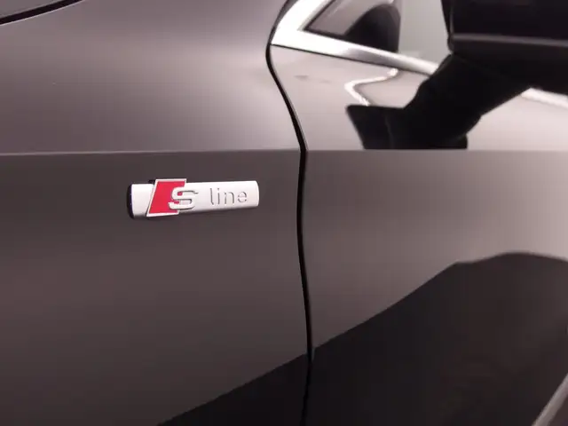 Audi A3 view 6