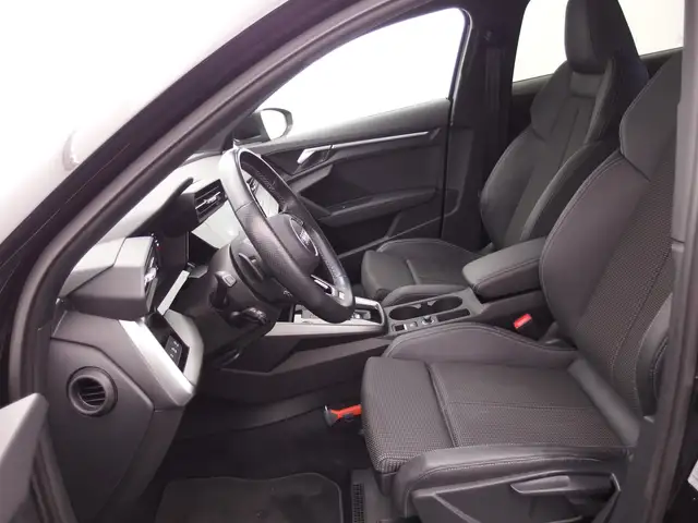 Audi A3 view 26