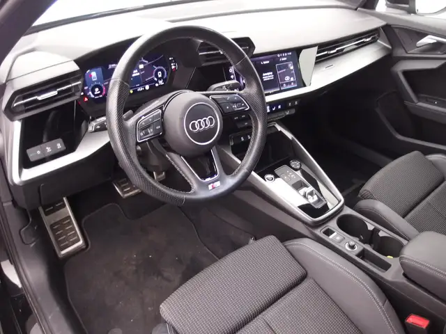 Audi A3 view 10