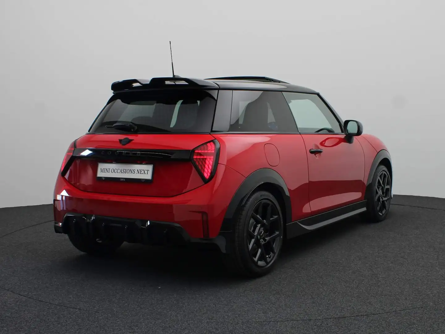 MINI Cooper C 3-deurs | John Cooper Works Trim + Pakket M Rouge - 2
