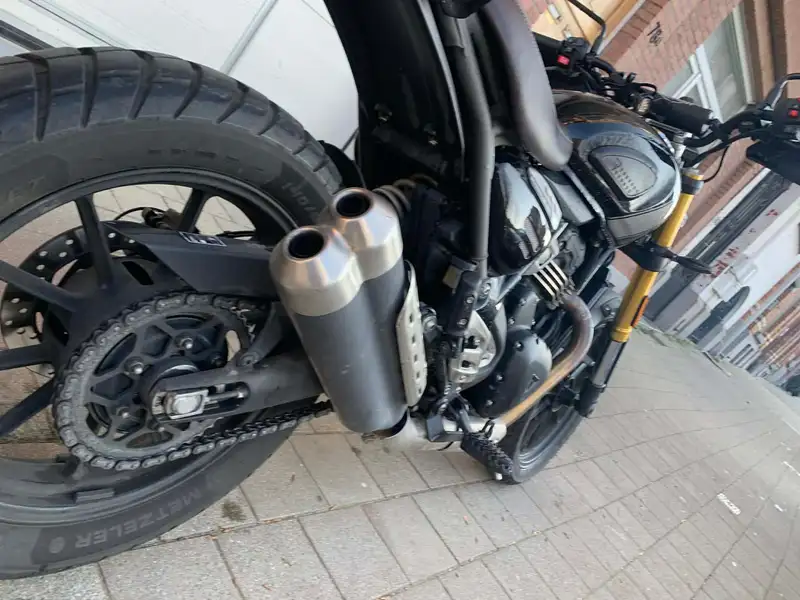 Triumph Scrambler 400 X - foto 3