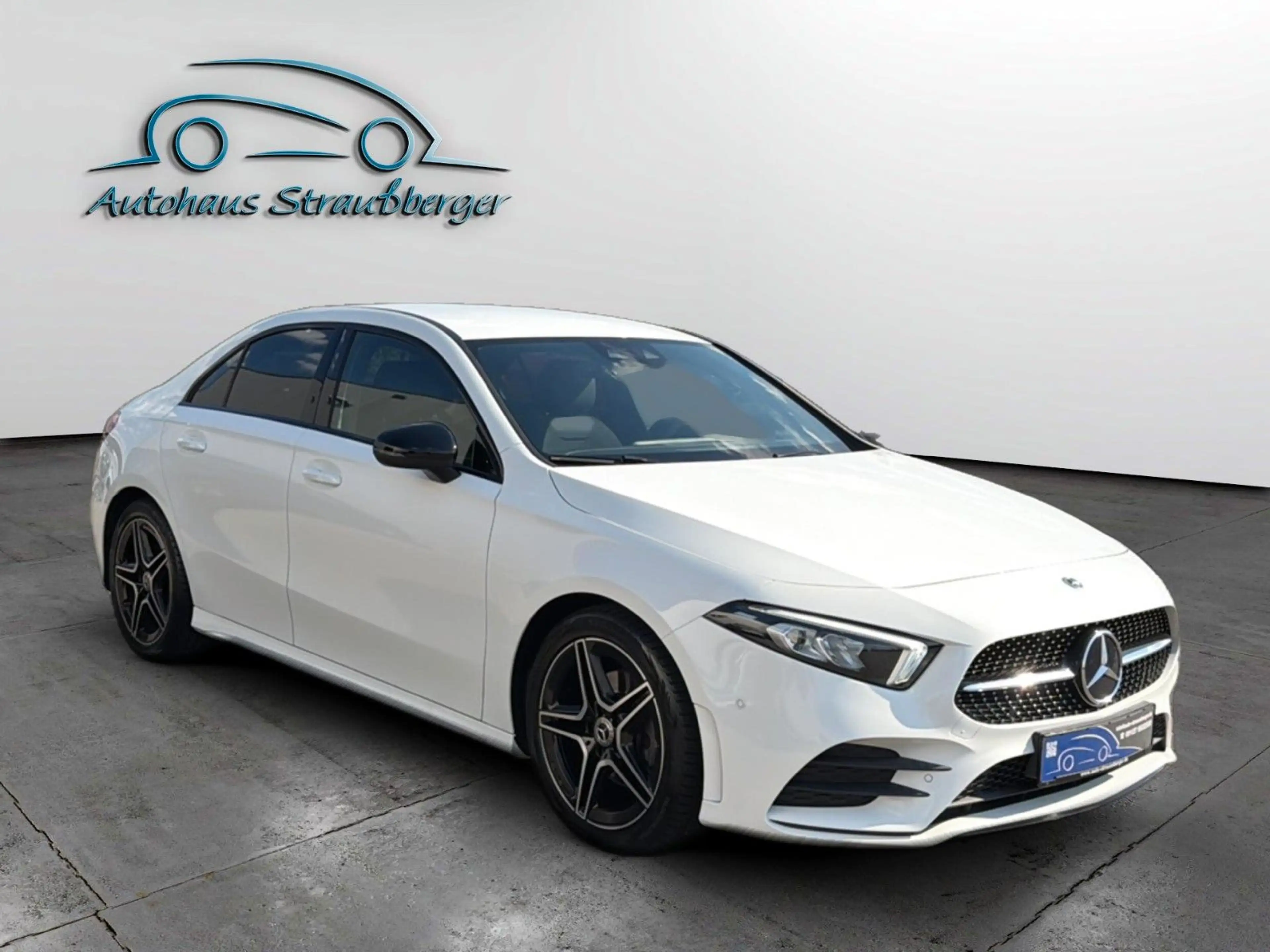Mercedes-Benz A 200 Lim /LED/SHZ/PDC/Night-Paket/AMG Line/TEMP — photo 5