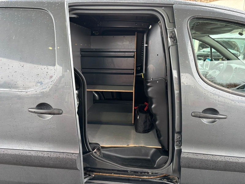 Peugeot Partner L1 Premium — photo 12