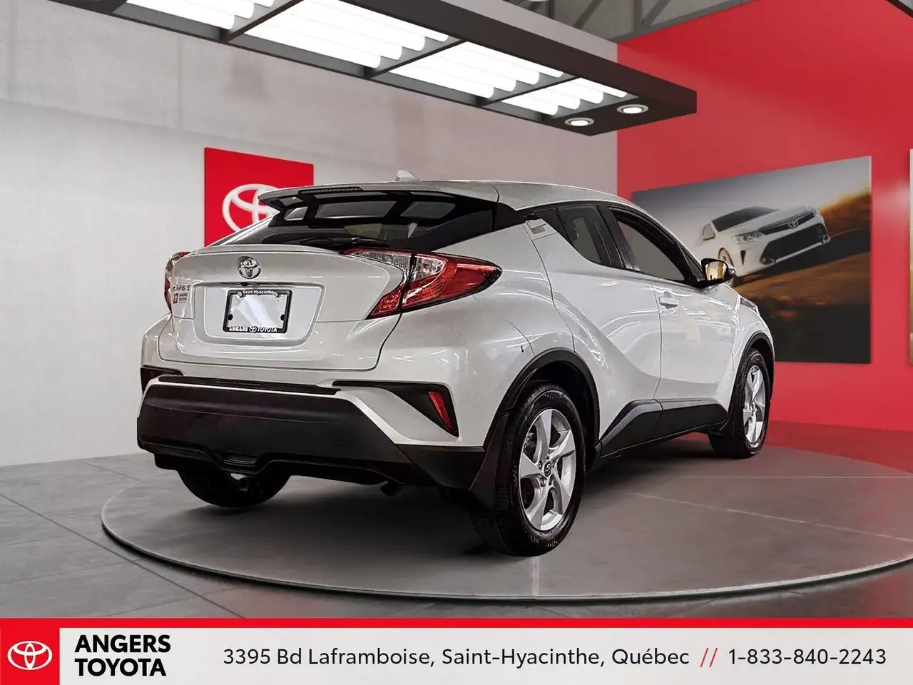 Toyota C-HR fotografie Toyota C-HR