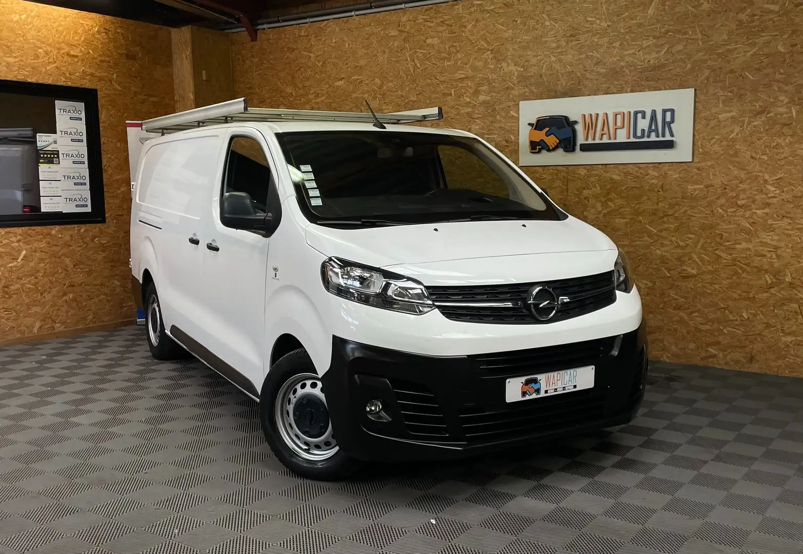 Opel Vivaro L3H1 2.0hdi galerie*meubles intérieures*navi Blanc - 1