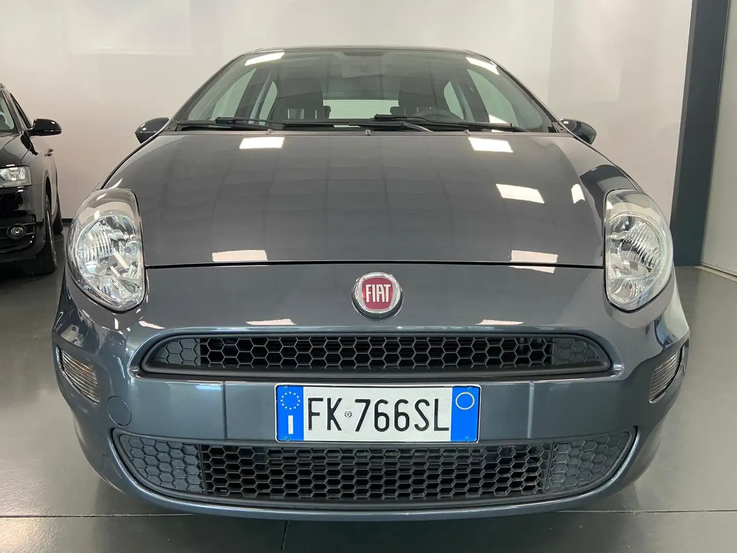 Fiat Punto Punto III  5p 1.3 mjt Street s 95CV Grau - 1