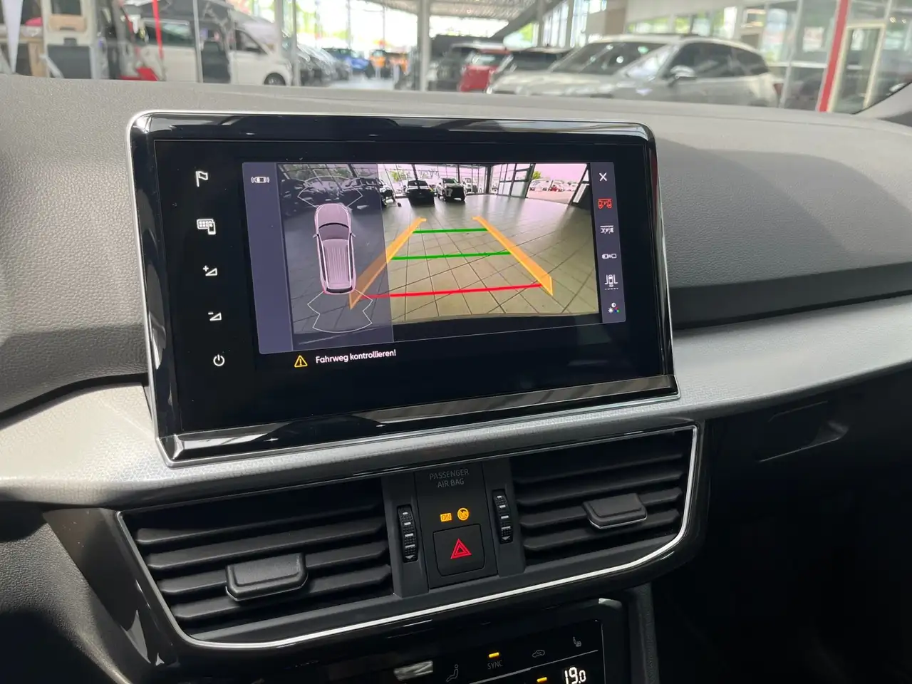 SEAT Tarraco Style 2.0 TDI DSG Virtual cockpit, миниатюра 13