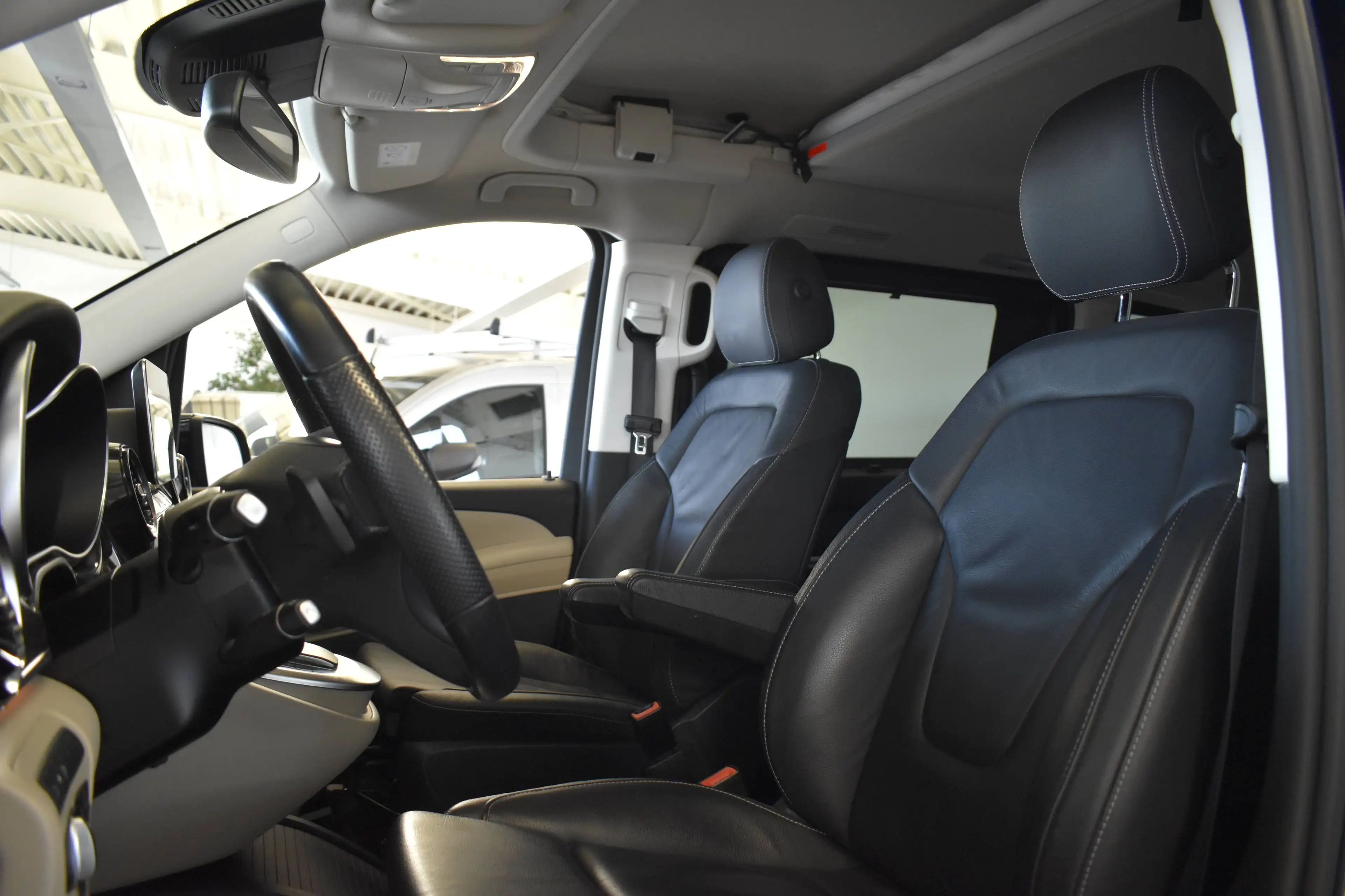 Mercedes-Benz V 300 MARCO POLO, 4MATIC, JENNART SOUNDSYSTEM, 360° CAMERA — photo 11