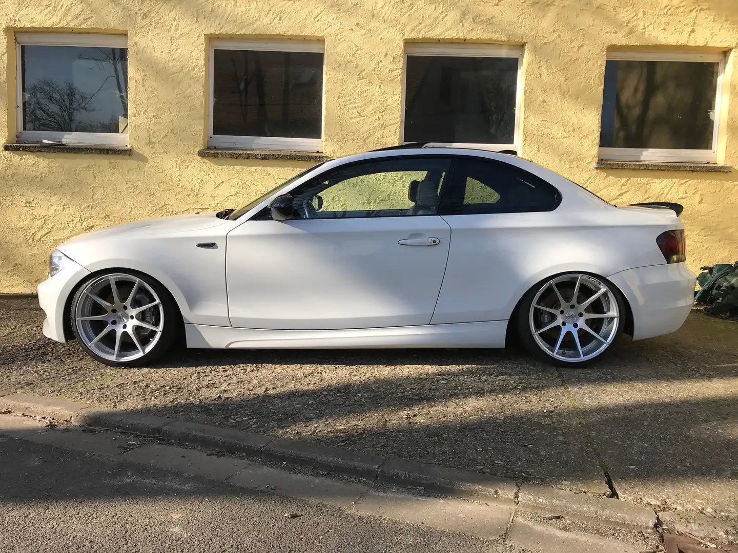 BMW 135 135i Coupe Aut. Limited Edition Lifestyle mit M Sp Alb - 2