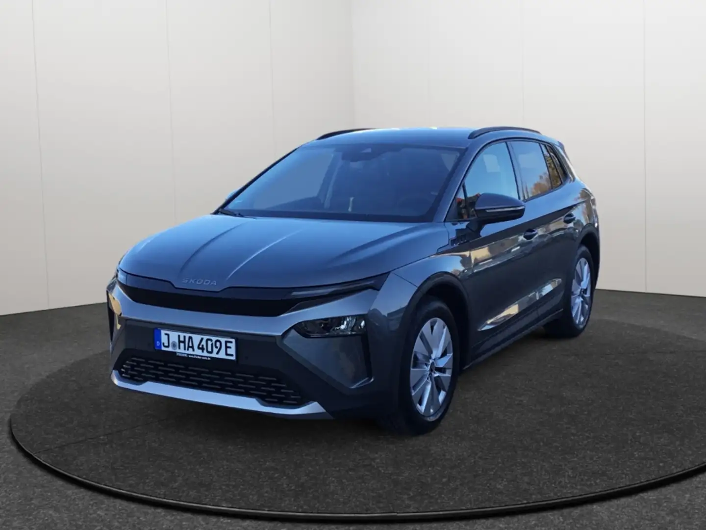 Skoda Elroq 60 Loft LED Navi SHZ hinten & vorn ACC Vorber. AHK Grau - 1