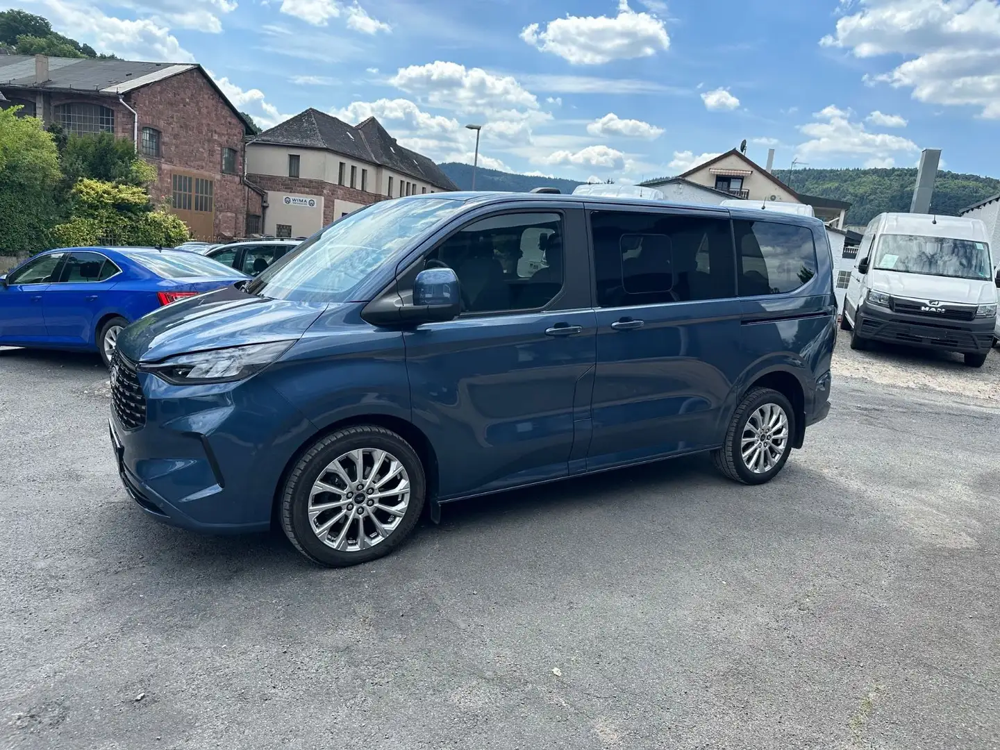 Ford Tourneo Custom Titanium 320 L1,AHK+Alu19+Gar.5Ja Blau - 2