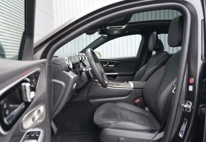 Mercedes-Benz GLC 2024, foto 13