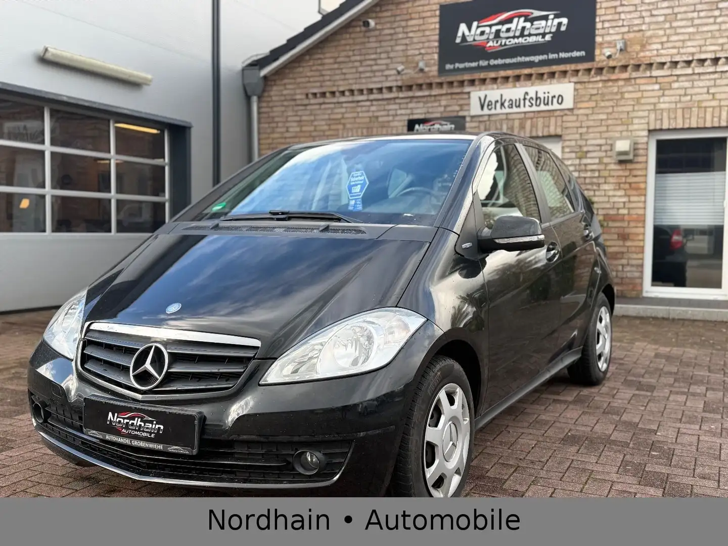 Mercedes-Benz A 160 A -Klasse A 160*SHZ*Nur 58.780KM*1A Schwarz - 1