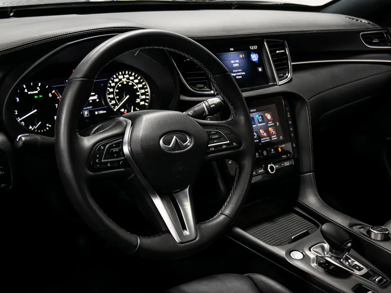 Infiniti QX55 fotografie Infiniti QX55