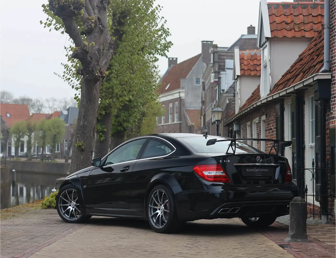 Mercedes-Benz C 63 AMG Coupé Black Series Černá - 2
