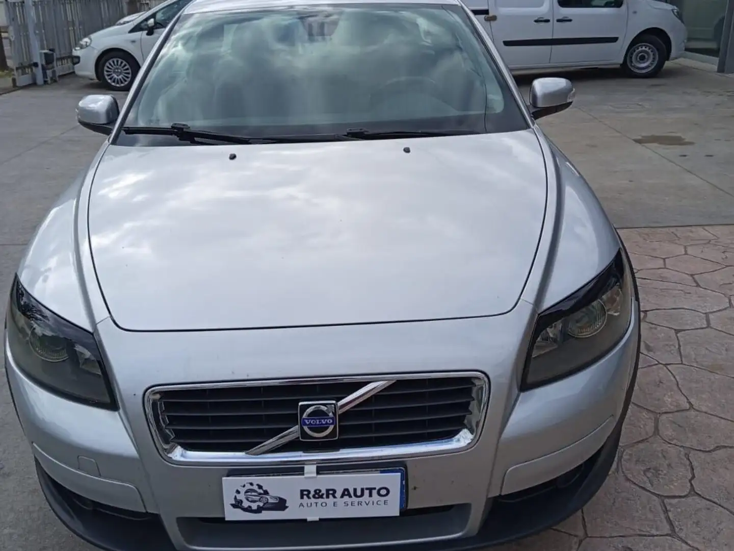 Volvo C30 2.5 T5 Momentum 220cv Gris - 1
