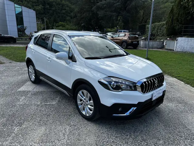 Suzuki S-Cross S-Cross 1.6 DDiS Top