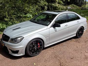 C63 AMG Edition 507