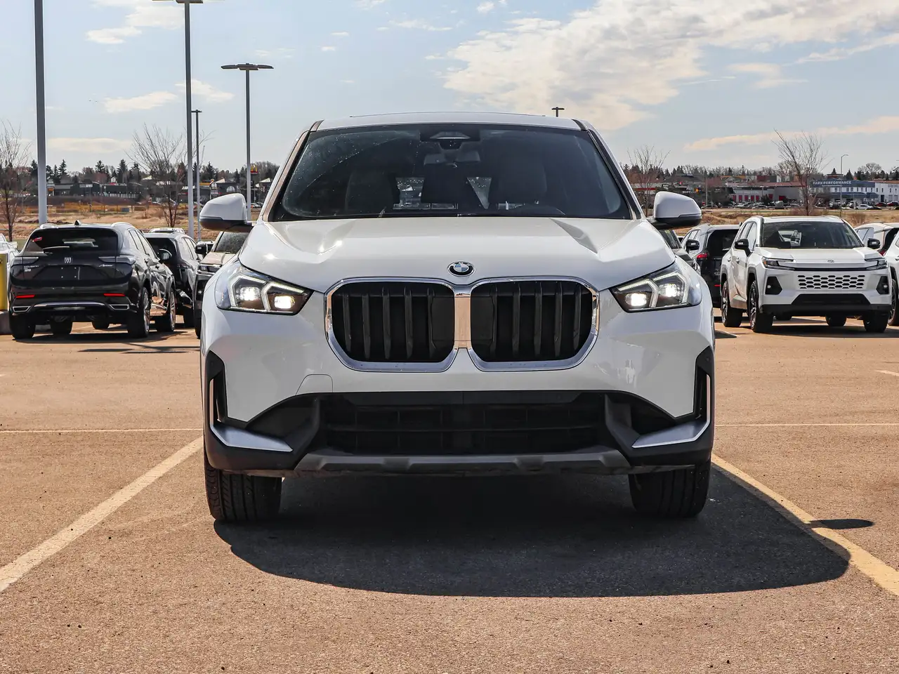 BMW X1 снимка BMW X1