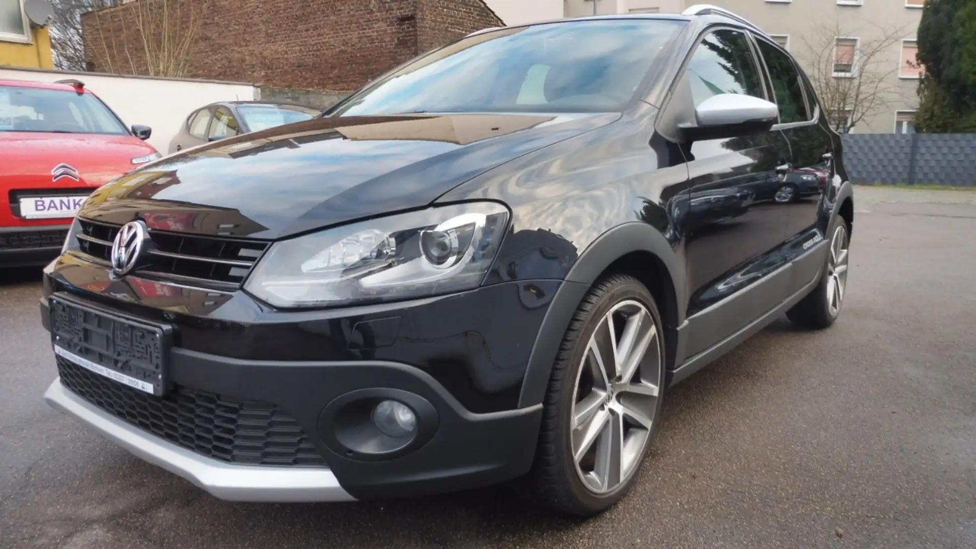 Volkswagen Polo Cros s ! wen. km - 1.Hand - Scheckheft ! Noir - 1