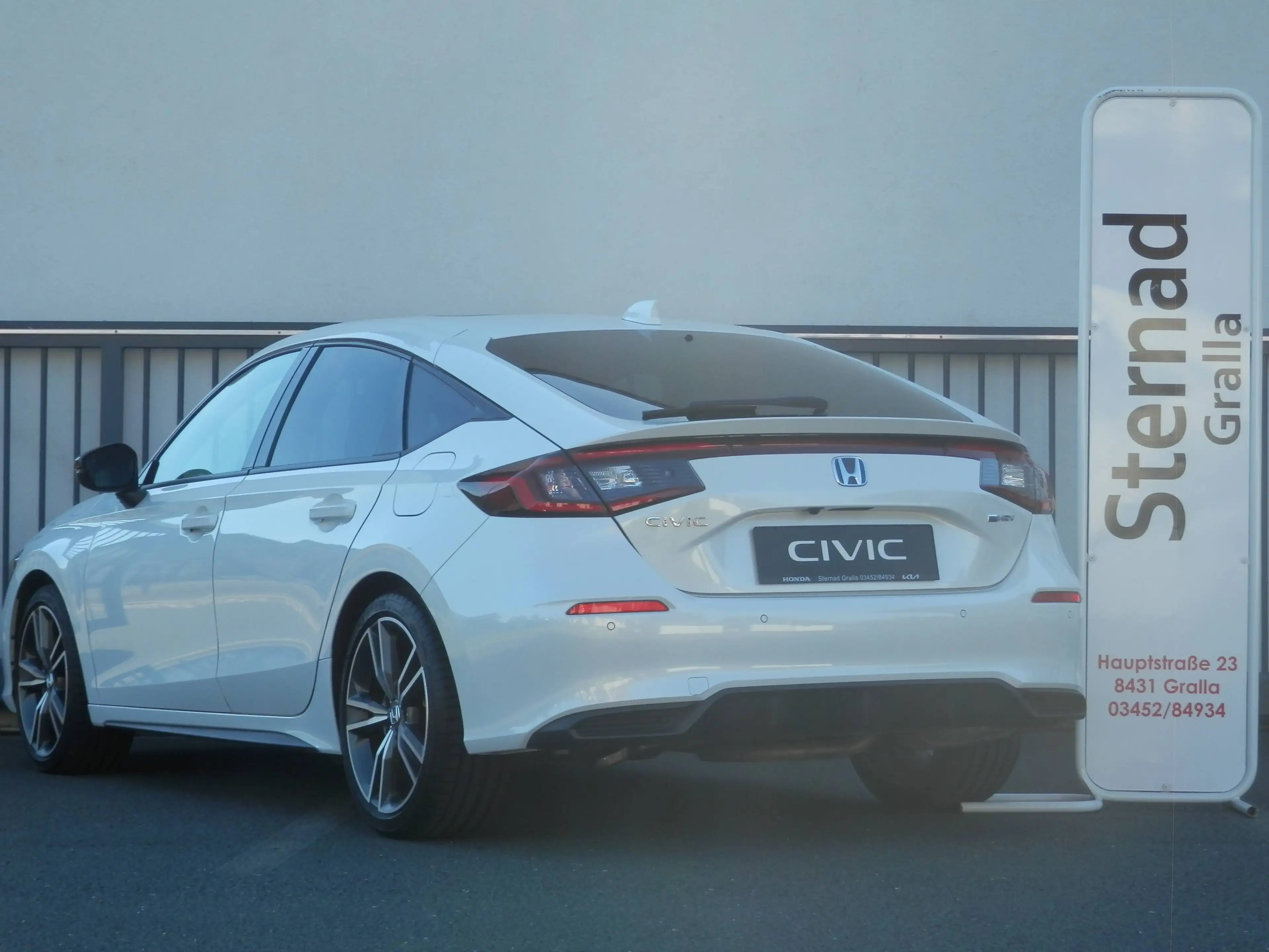 Honda Civic 2.0 i-MMD Hybrid Advance e-CVT Aut. — photo 6