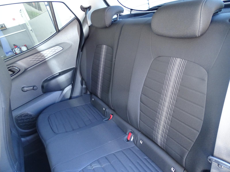 Hyundai i10 1.0 GDi CONNECT & GO NAVI/DAB+/APPLE/KAMERA — photo 14