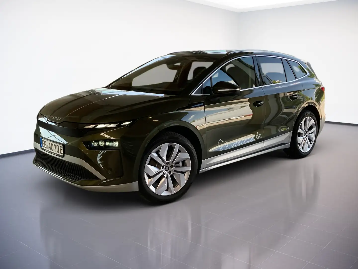 Skoda Enyaq 85 82 kWh 210 kW 1-GANG-AUTOMATIK.MATRIX.AHK.NAV.A Grün - 2