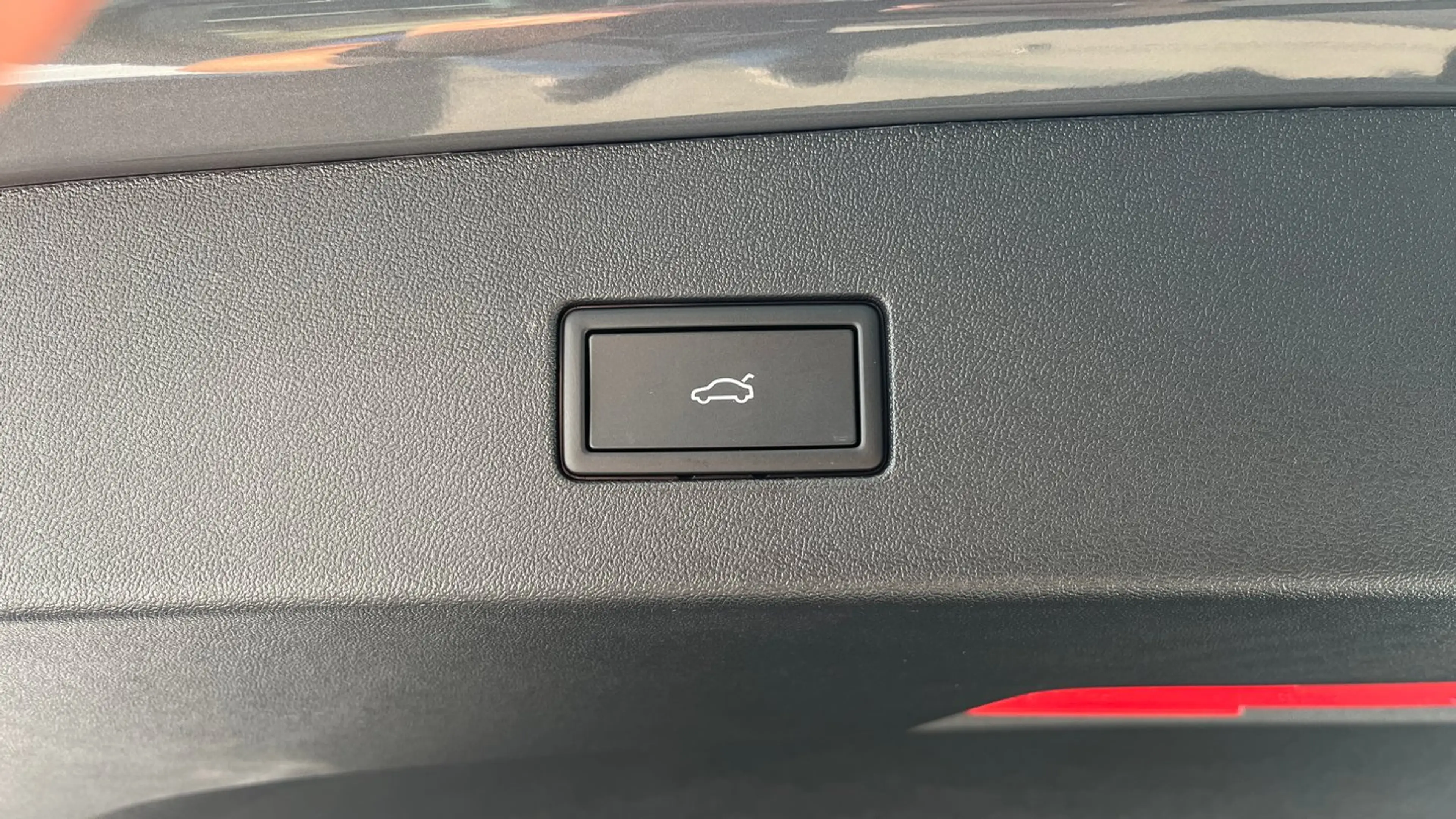 Volkswagen Tayron Sport eHybrid DSG 150kW — photo 7