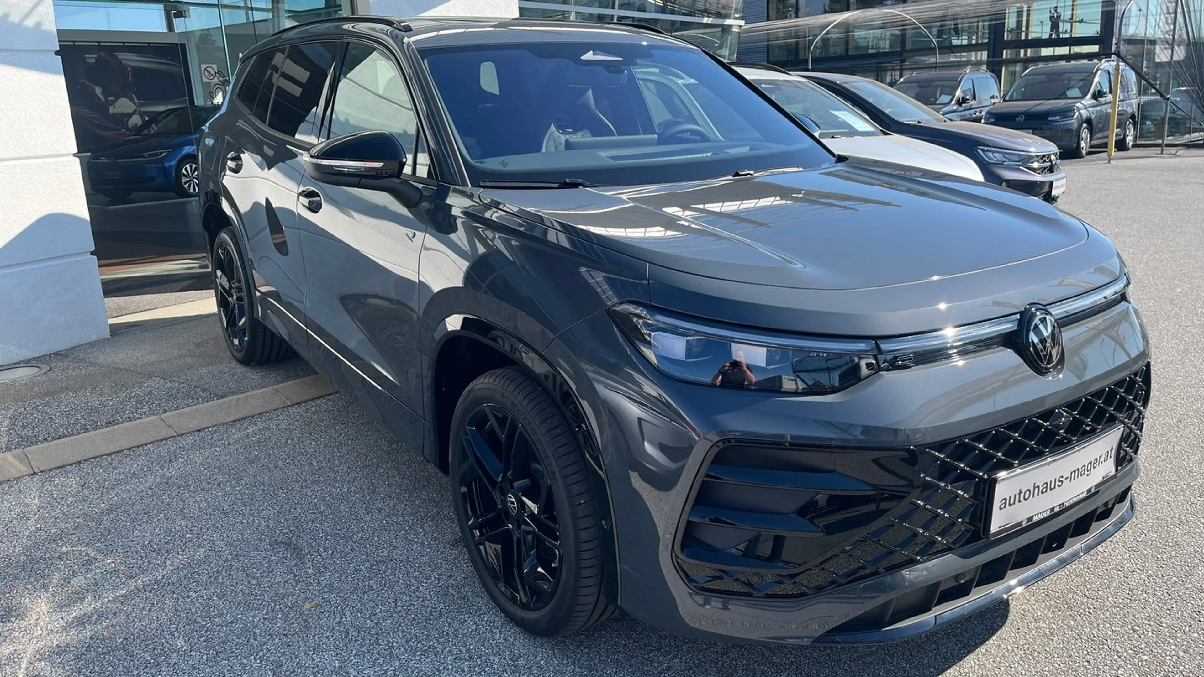 Volkswagen Tayron Sport eHybrid DSG 150kW — photo 8