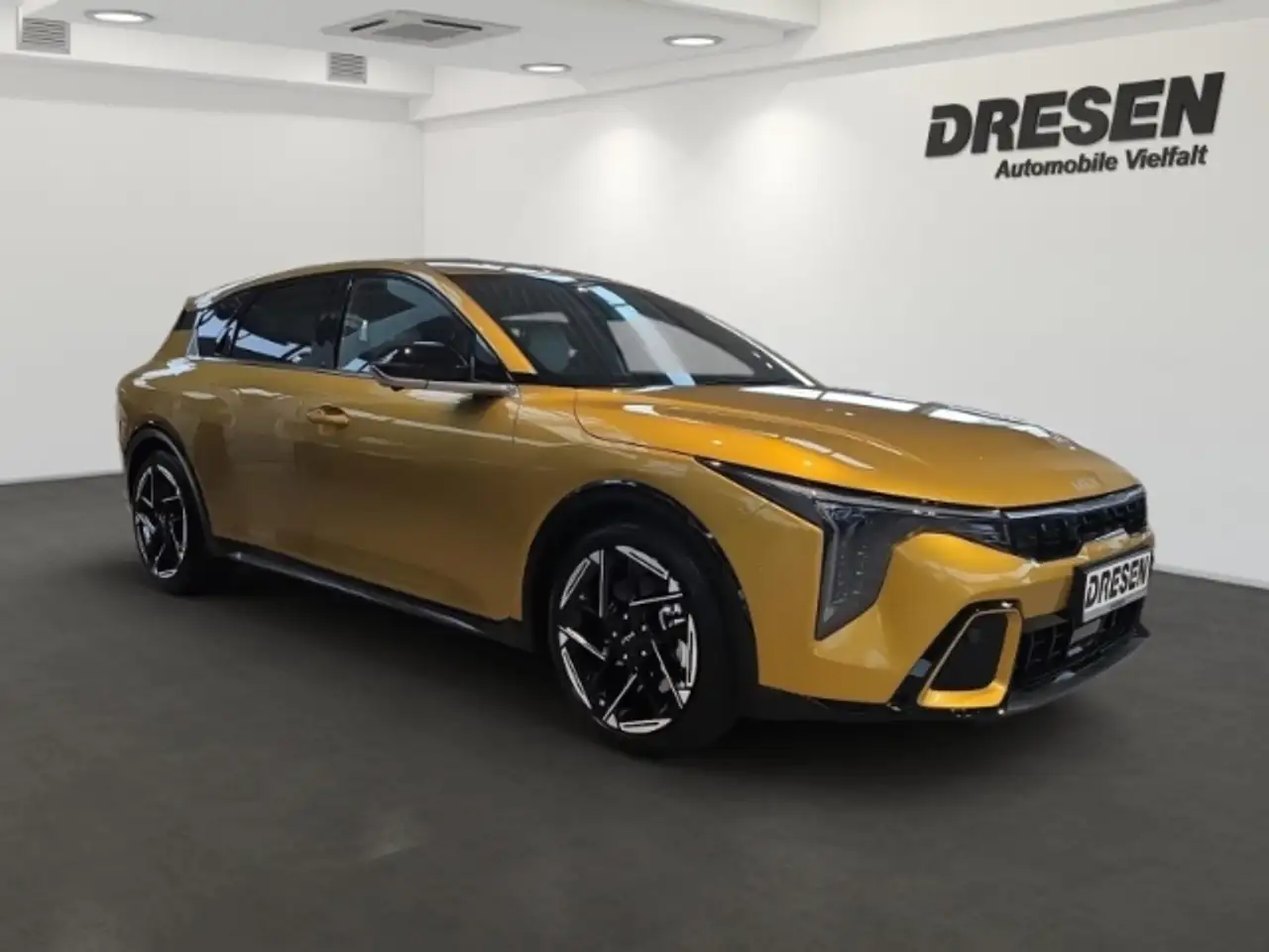 Kia K4 GT-LINE 1.6T 180 DCT NAVI,360°KAMERA,CARPLAY,DAB 2