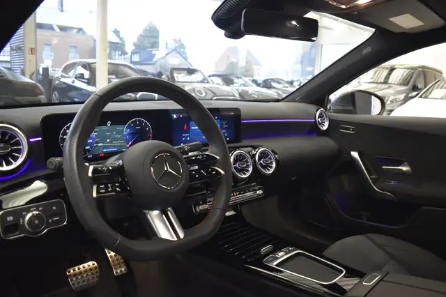 Mercedes-Benz A Class view 9