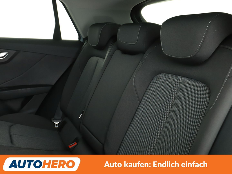 Audi Q2 30 TDI S line Aut.*NAVI*LED*ACC*PDC* — photo 14