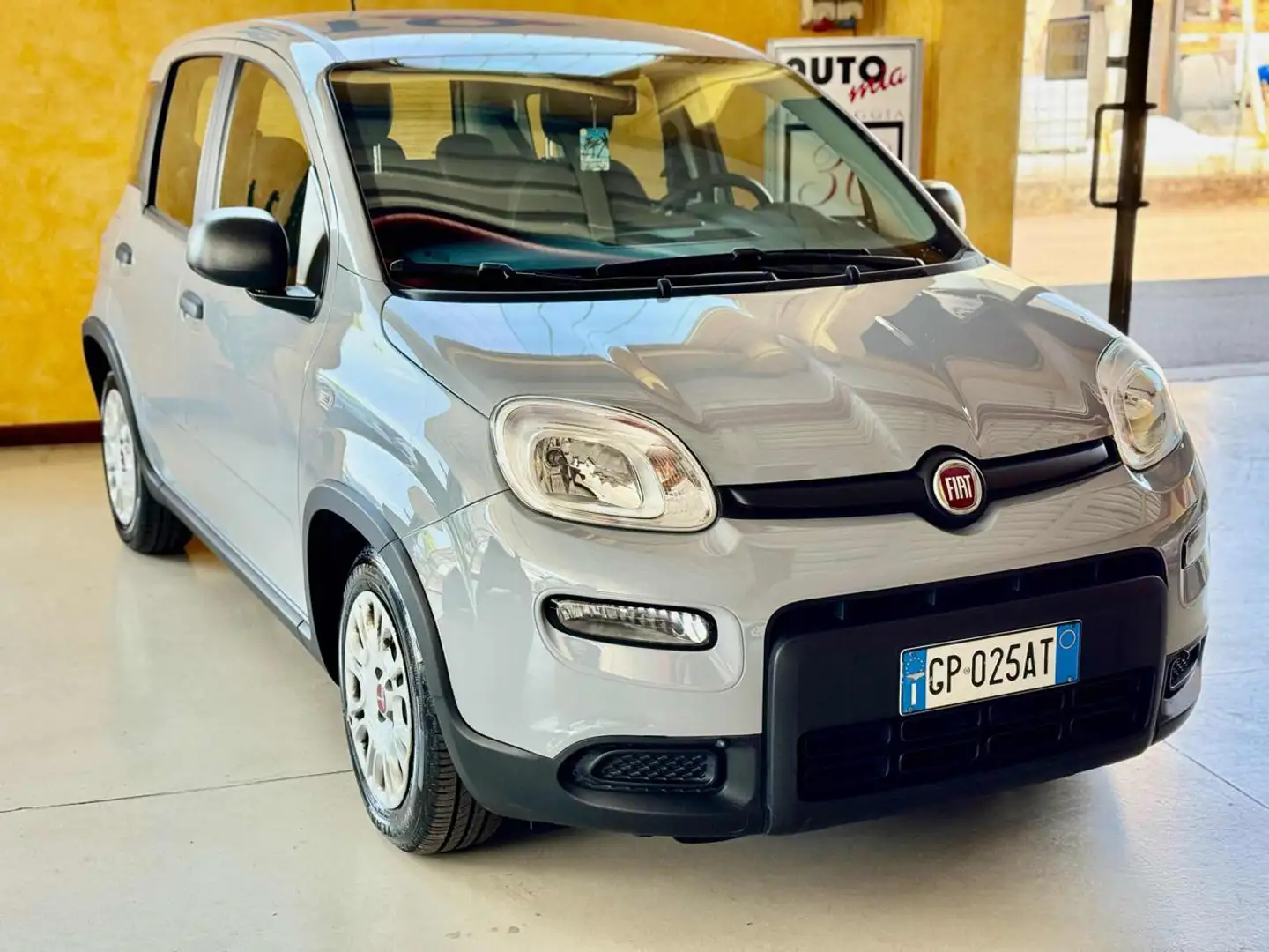 Fiat Panda 1.0 FireFly S&S Hybrid City Life Gris - 2