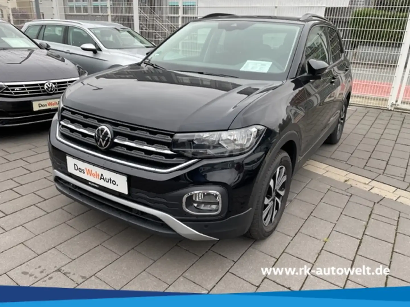 Volkswagen T-Cross 1.0 TSI ACTIVE Navi Kurvenlicht ACC Fernlichtass. Zwart - 1