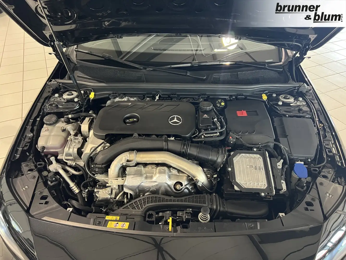 Mercedes-Benz A 220 A 220 4M AMG Prem+,Panodach,Memory,Sound,Night, BC Black - 2