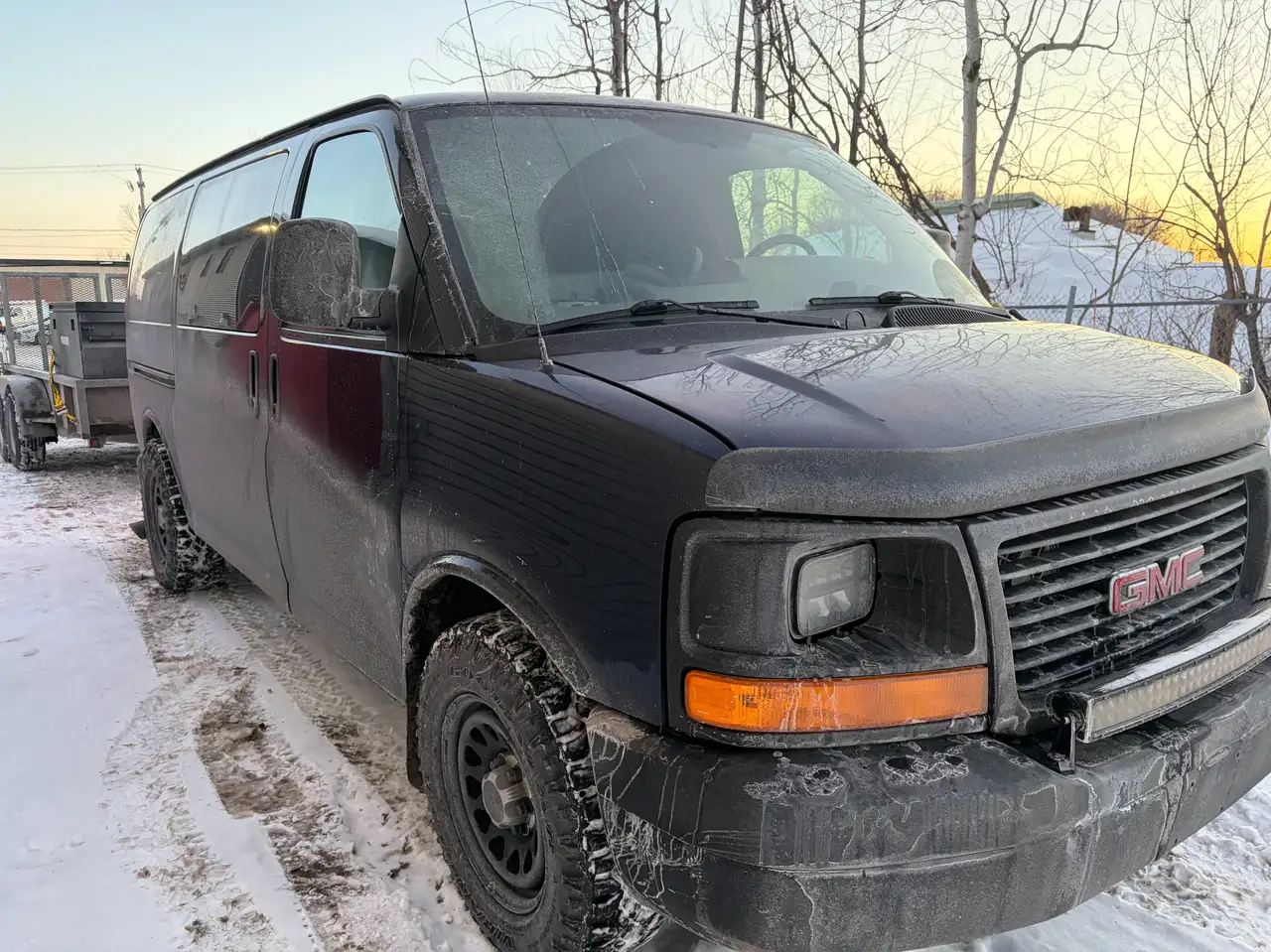 Chevrolet Express 1500 снимка Chevrolet Express 1500