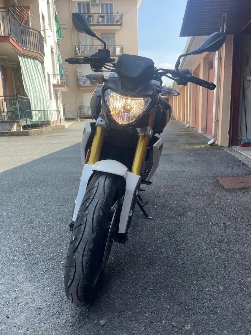 BMW G 310 R Negru - 2