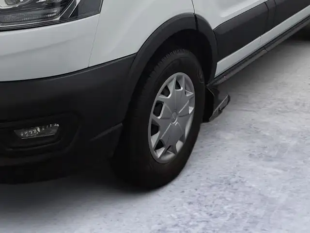 Ford Transit view 6
